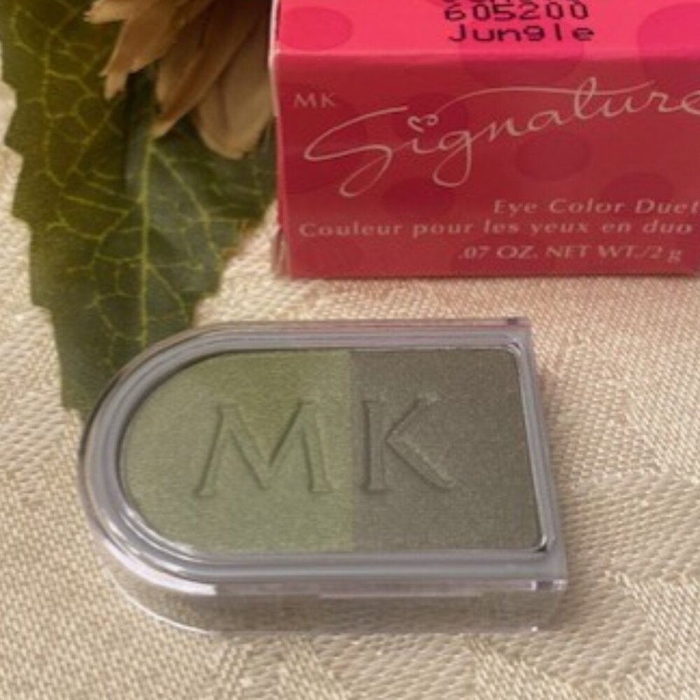 Mary Kay "JUNGLE" Signature Eye Color Duet (retired color)